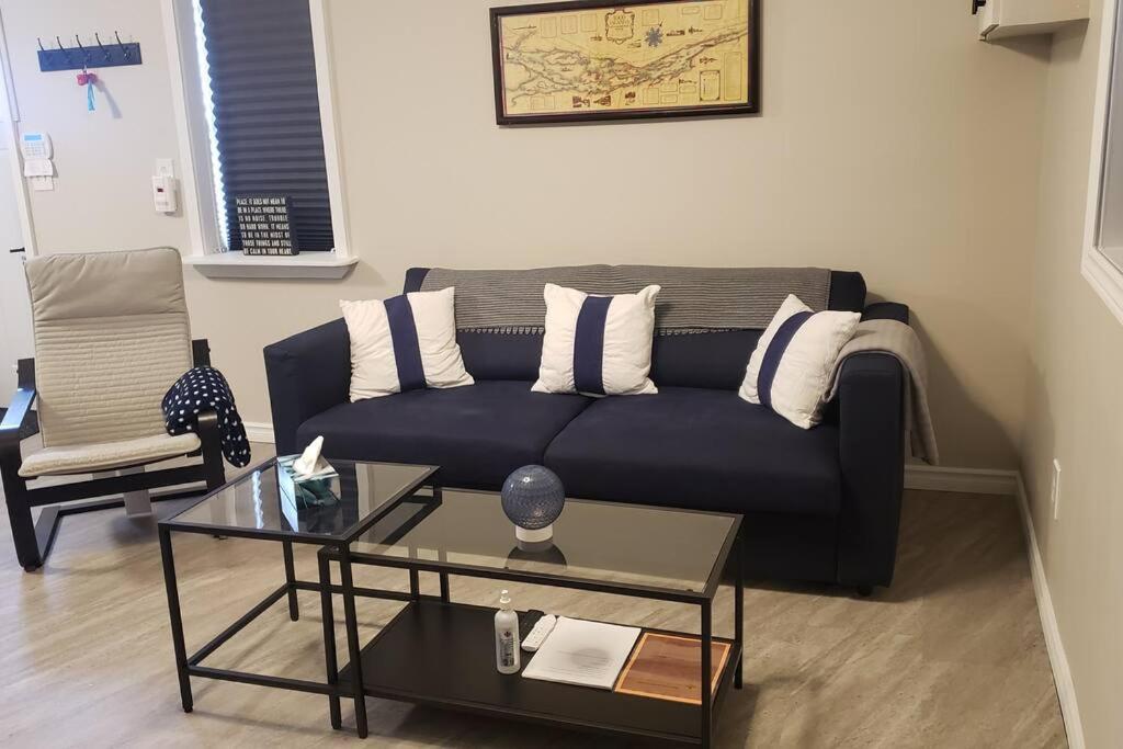 Cozy Home On A Quiet Street Minutes To Dt Kingston Extérieur photo